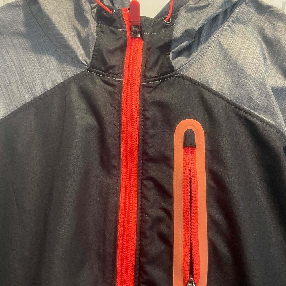 Under Armour Fitted Running Jacket - image 3